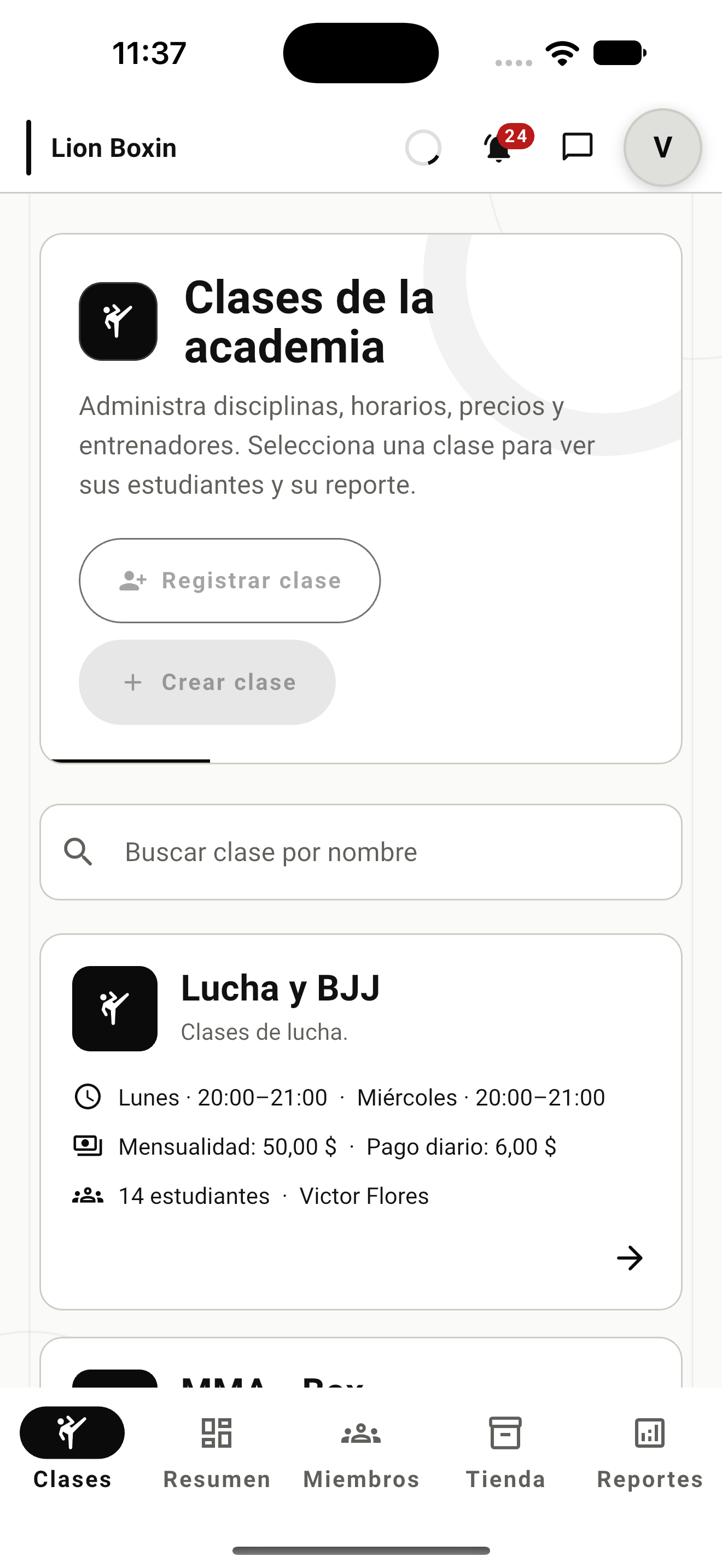Academy Manager: clases con horarios, mensualidad, pago diario, estudiantes e instructor.
